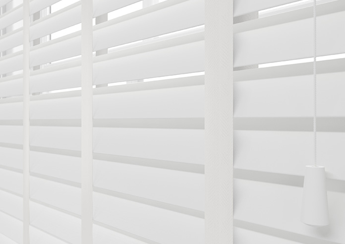 Cotswold Deluxe, Cosmic White - Motorised Venetian Blind - Image 4